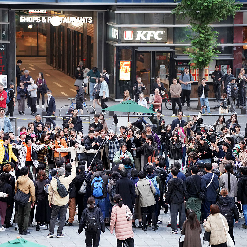 歌舞伎町での青島刑事