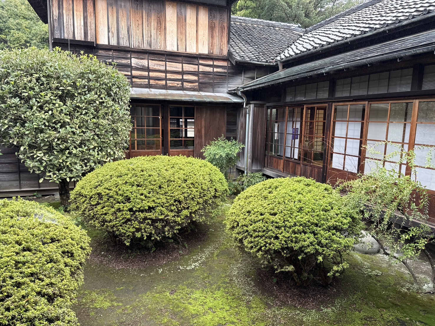 戸定邸の庭園