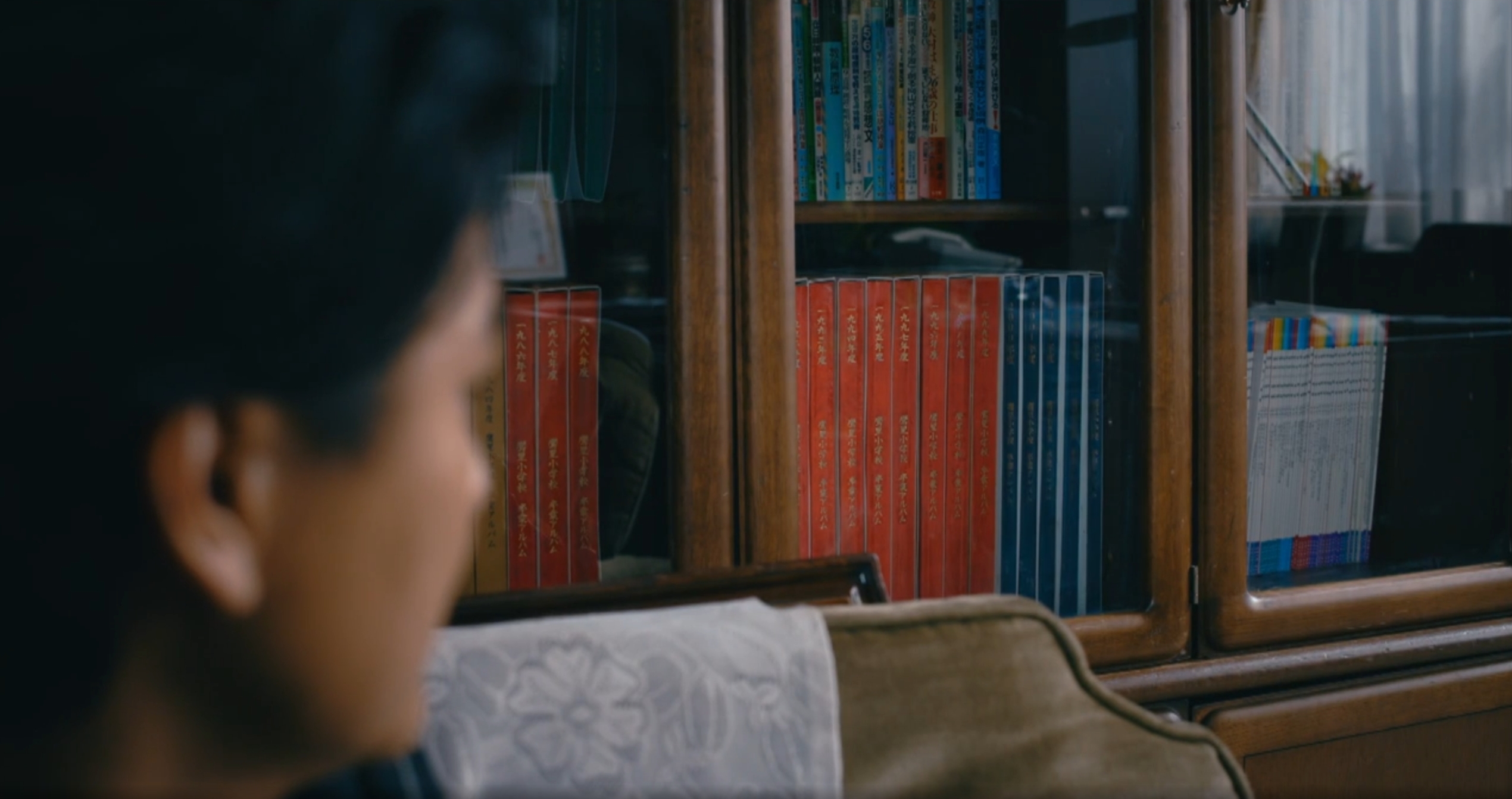 1989・1990年が無く、1996と1997年が入れ違いの棚