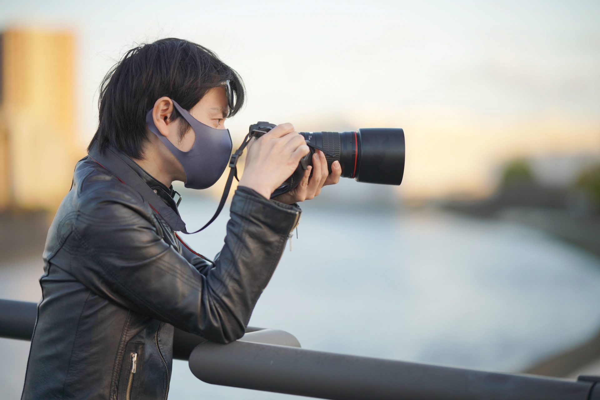 尾行する探偵｜途中報告は工夫すれば可能（松戸市の探偵）